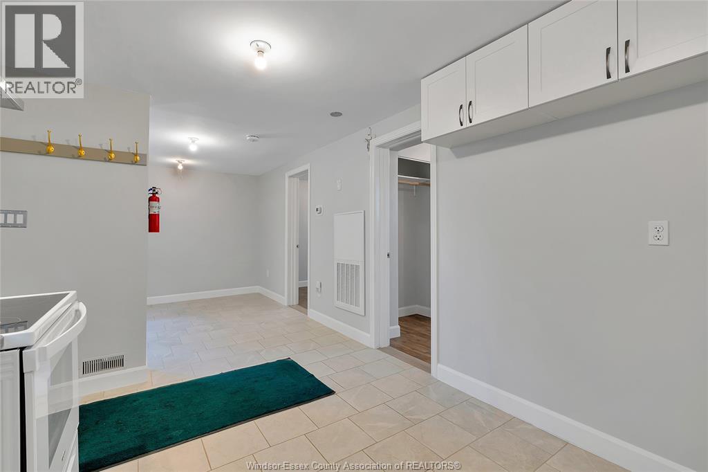 881 Parent Avenue Unit# Basement, Windsor, Ontario  N9A 2C9 - Photo 5 - 26019345