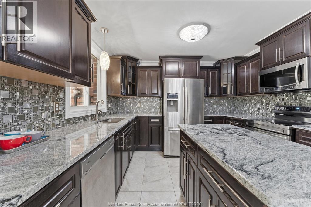 1055 Roseland Drive South, Windsor, Ontario  N9G 1T9 - Photo 12 - 26019344