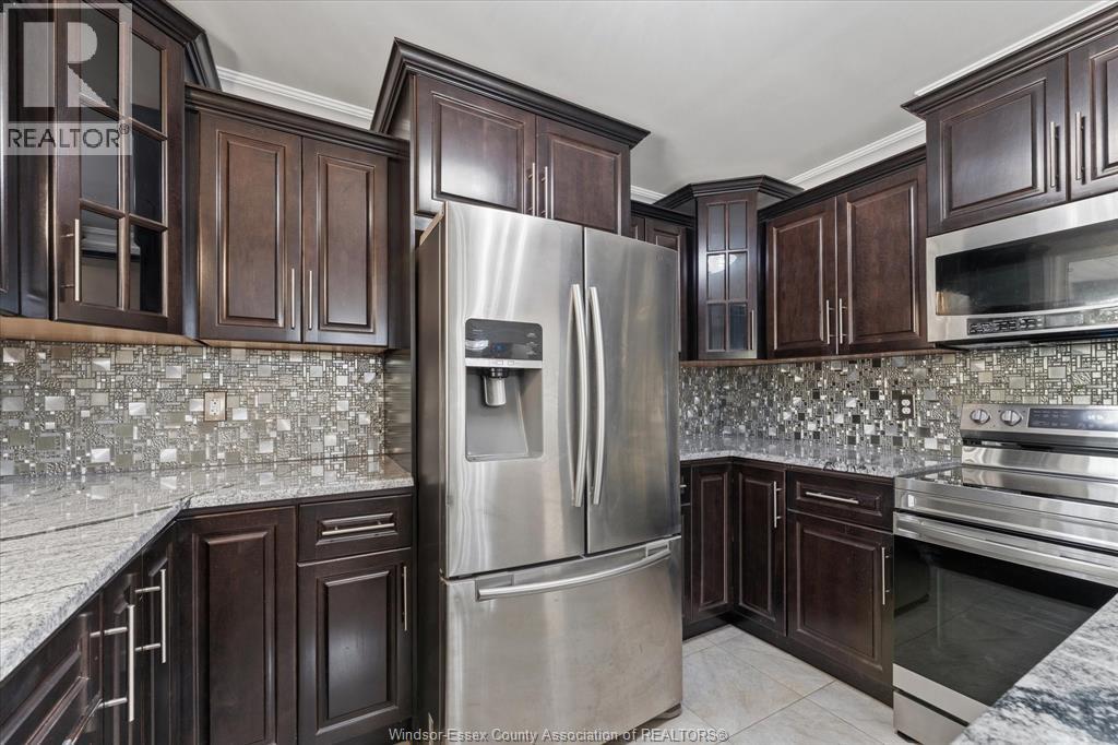 1055 Roseland Drive South, Windsor, Ontario  N9G 1T9 - Photo 13 - 26019344