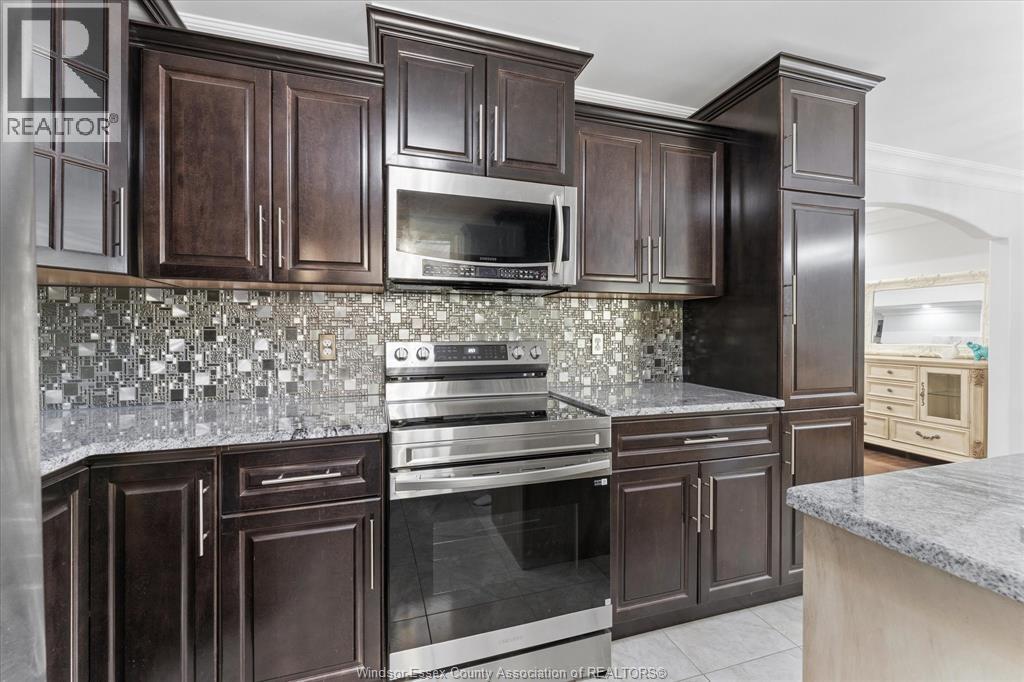 1055 Roseland Drive South, Windsor, Ontario  N9G 1T9 - Photo 14 - 26019344