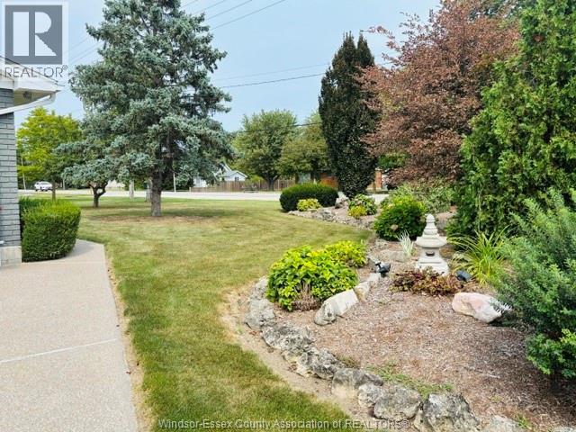 8285 Malden Road, Lasalle, Ontario  N9J 2V5 - Photo 5 - 26019343