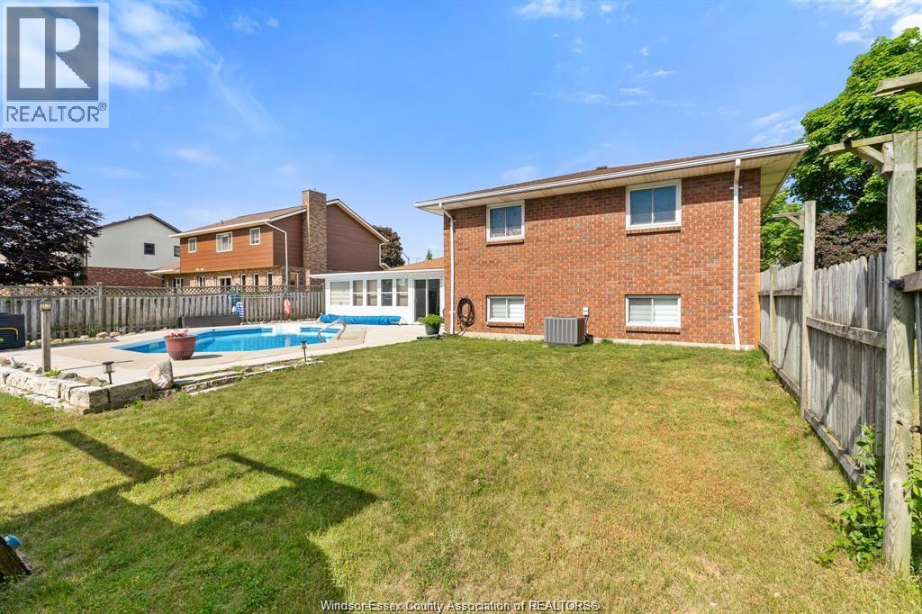 36 Cherrywood, Leamington, Ontario  N8H 4Z9 - Photo 32 - 26019341