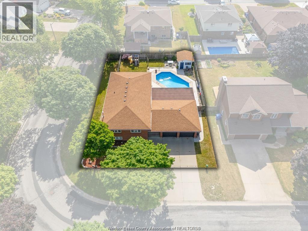 36 Cherrywood, Leamington, Ontario  N8H 4Z9 - Photo 35 - 26019341