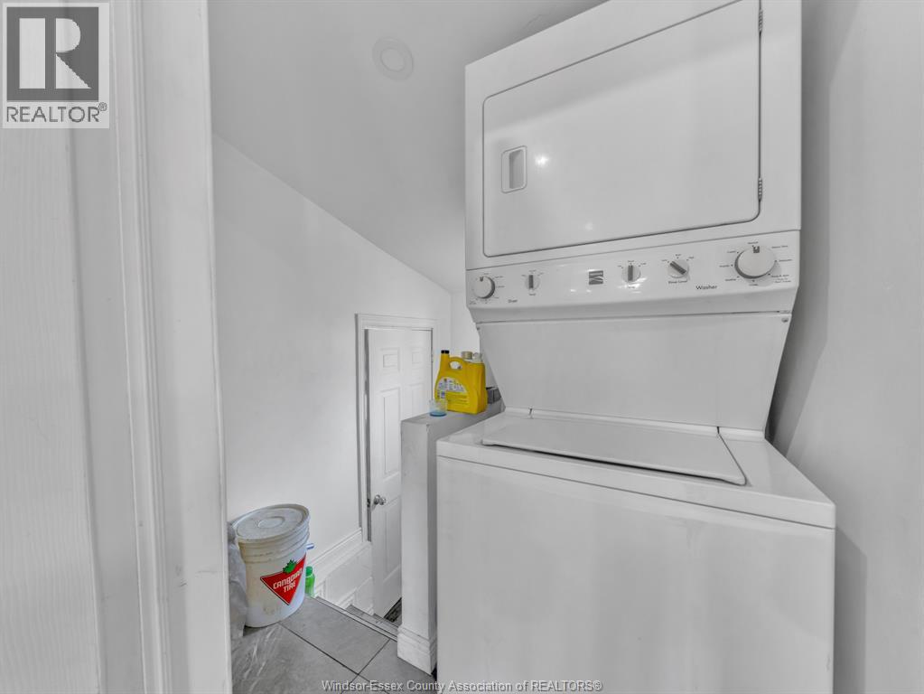 1108 Felix Avenue, Windsor, Ontario  N9C 3L7 - Photo 19 - 26019320