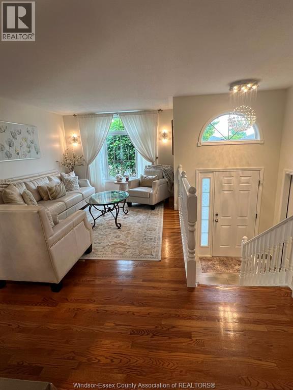 4751 Juliet Crescent, Windsor, Ontario  N9G 3B7 - Photo 2 - 26019326