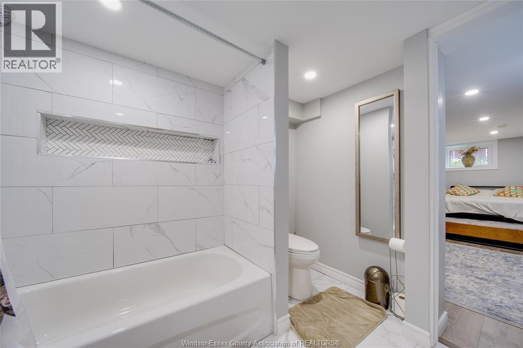 956 Homedale Boulevard, Windsor, Ontario  N8S 2T2 - Photo 42 - 26019354