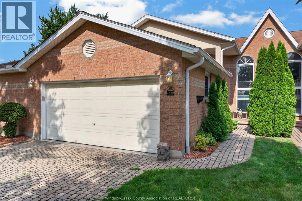 4629 Eagle Crescent, Windsor, Ontario  N9G 2N6 - Photo 1 - 26019349