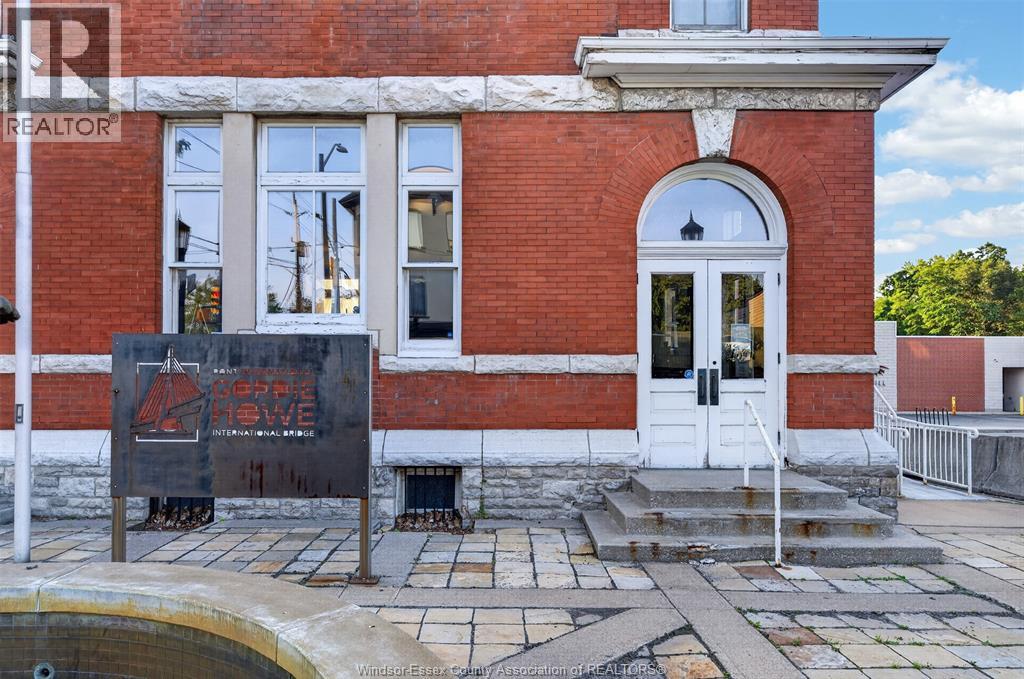 3201 Sandwich Street, Windsor, Ontario  N9C 1A9 - Photo 30 - 26019236
