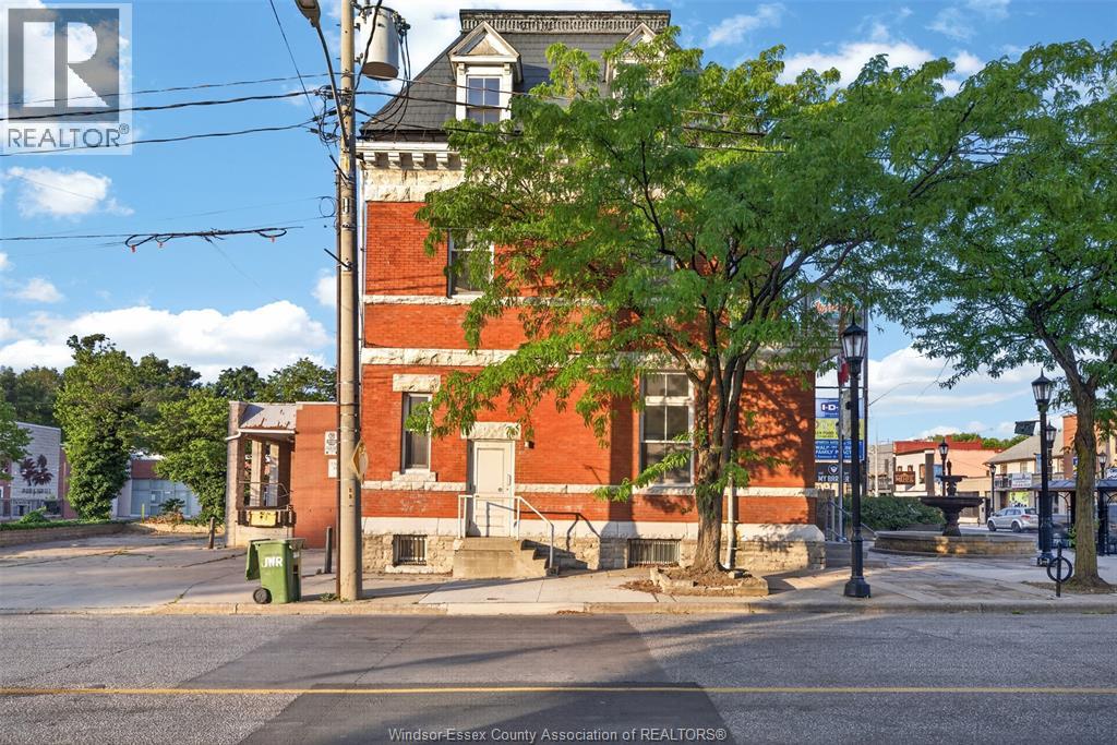 3201 Sandwich Street, Windsor, Ontario  N9C 1A9 - Photo 34 - 26019236