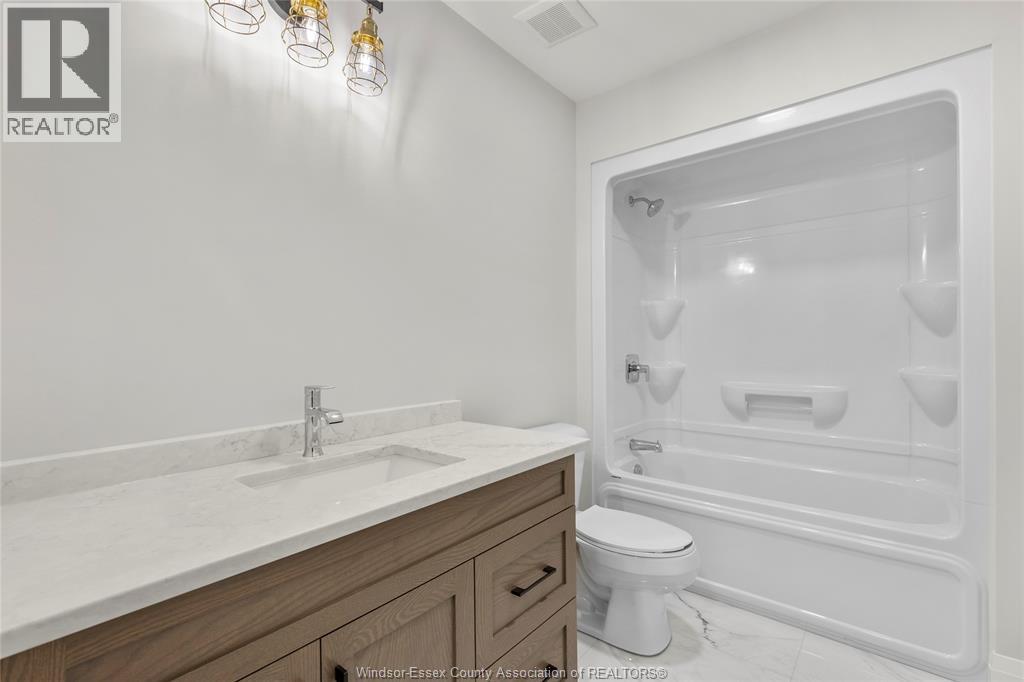 361 Marla Crescent, Lakeshore, Ontario  N0R 1A0 - Photo 31 - 26019365