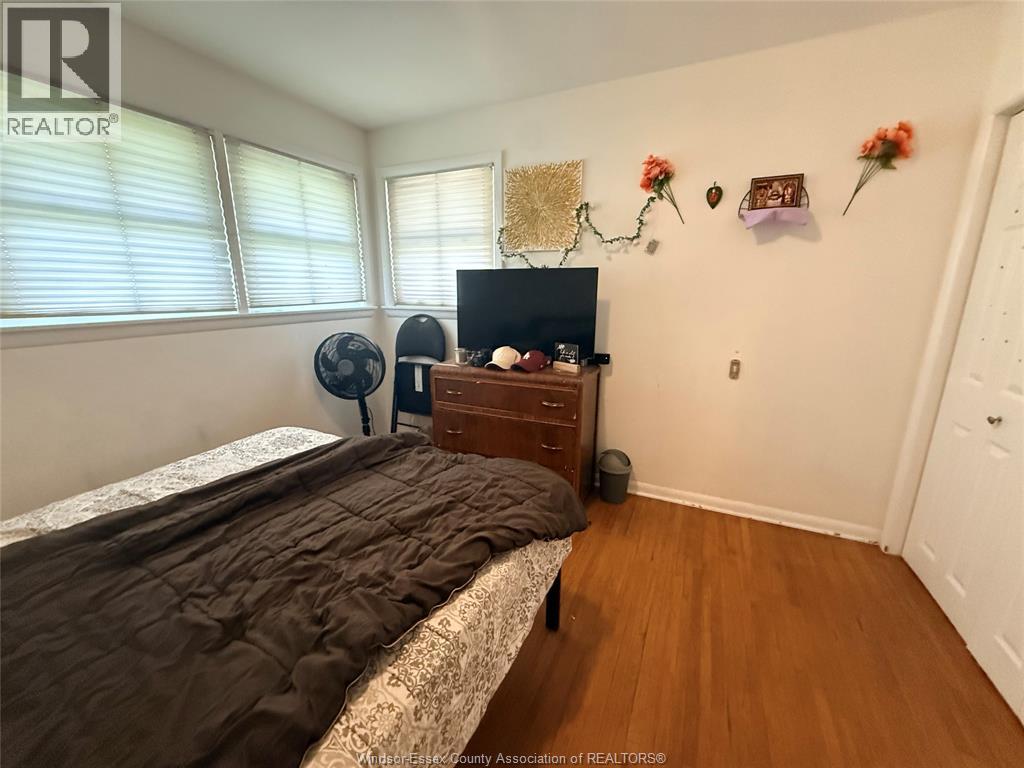 3087 Avondale Avenue, Windsor, Ontario  N9E 1X4 - Photo 8 - 26019385