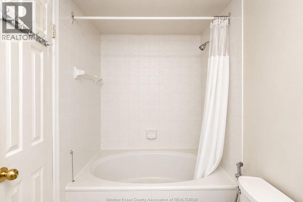 515 Riverside Drive Unit# 1303, Windsor, Ontario  N9A 7C3 - Photo 32 - 26019390