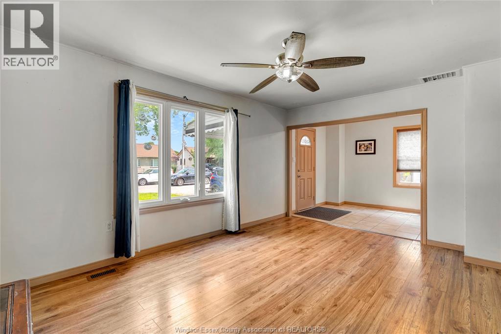 1315 Partington Avenue, Windsor, Ontario  N9B 2P5 - Photo 7 - 26019303