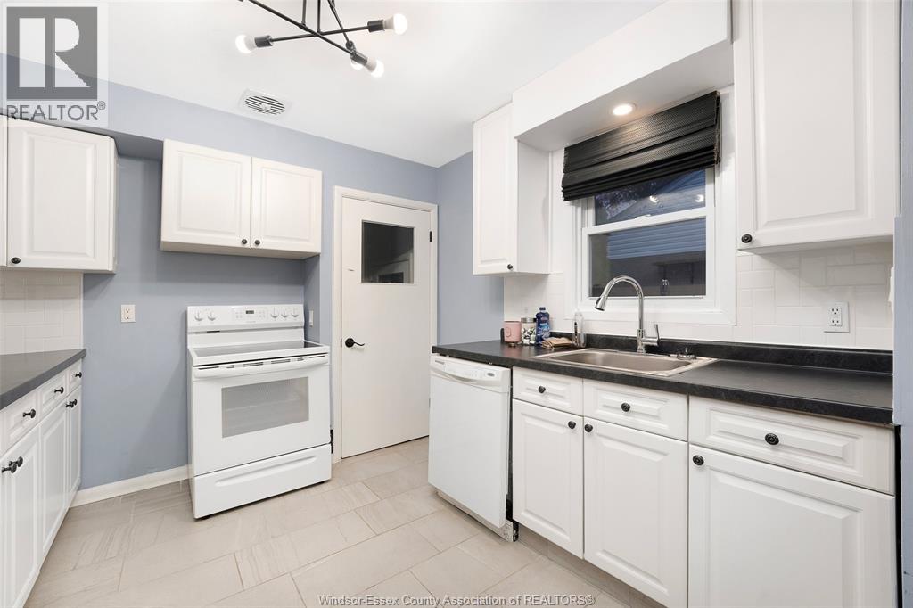 3300 Mark Unit# Main, Windsor, Ontario  N9E 2X1 - Photo 13 - 26019417