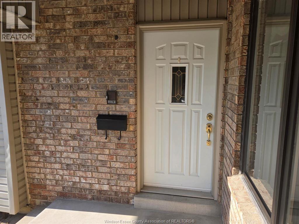 9690 Menard Street, Windsor, Ontario  N8P 1G5 - Photo 4 - 26019411