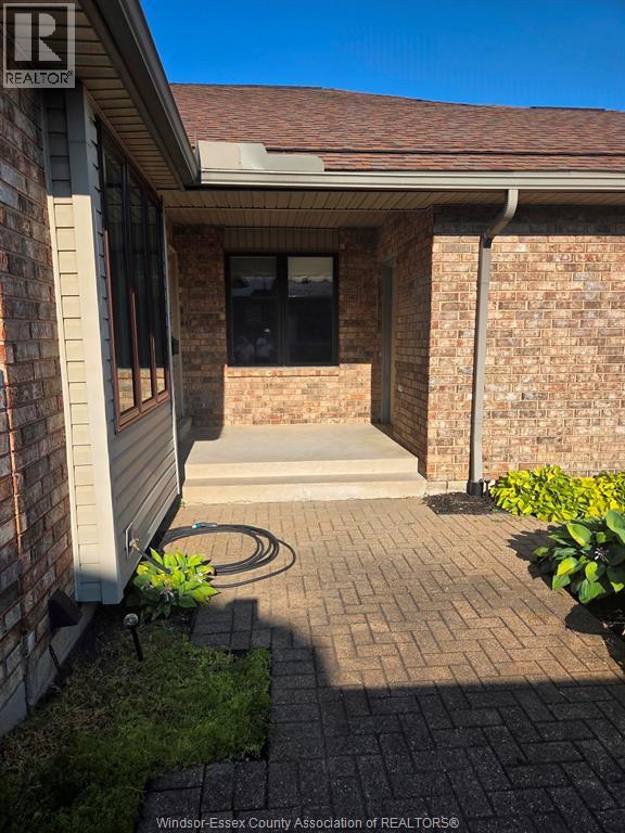 9690 Menard Street, Windsor, Ontario  N8P 1G5 - Photo 6 - 26019411