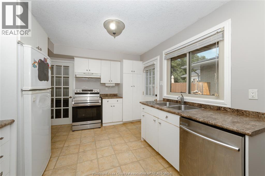 39 Patricia Street, St. Thomas, Ontario  N5P 3Z9 - Photo 11 - 26019413