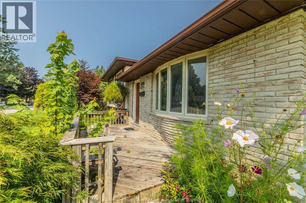 39 Patricia Street, St. Thomas, Ontario  N5P 3Z9 - Photo 4 - 26019413