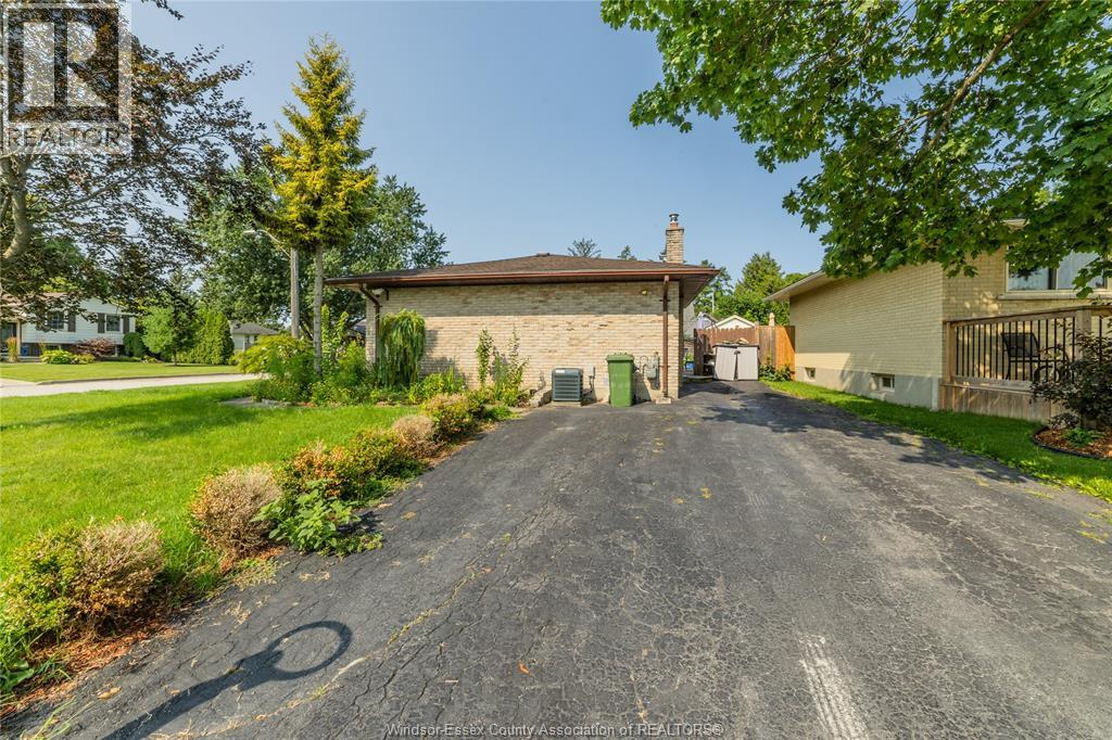 39 Patricia Street, St. Thomas, Ontario  N5P 3Z9 - Photo 6 - 26019413
