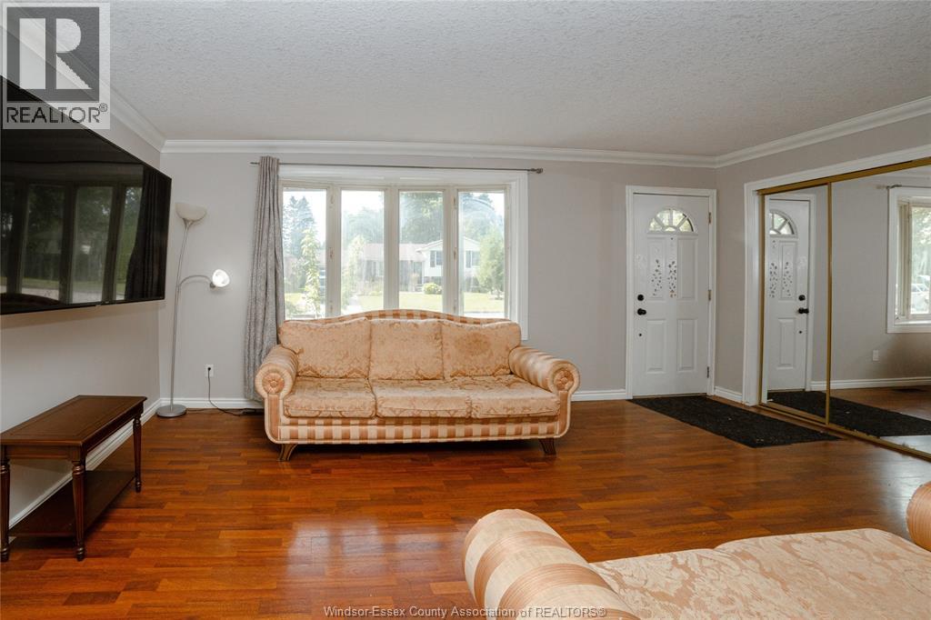 39 Patricia Street, St. Thomas, Ontario  N5P 3Z9 - Photo 9 - 26019413