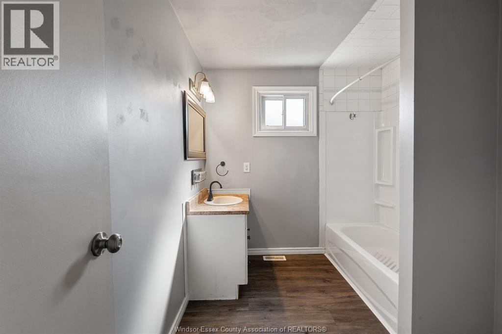 267 Brien Avenue West, Essex, Ontario  N8M 2Z4 - Photo 13 - 26019282