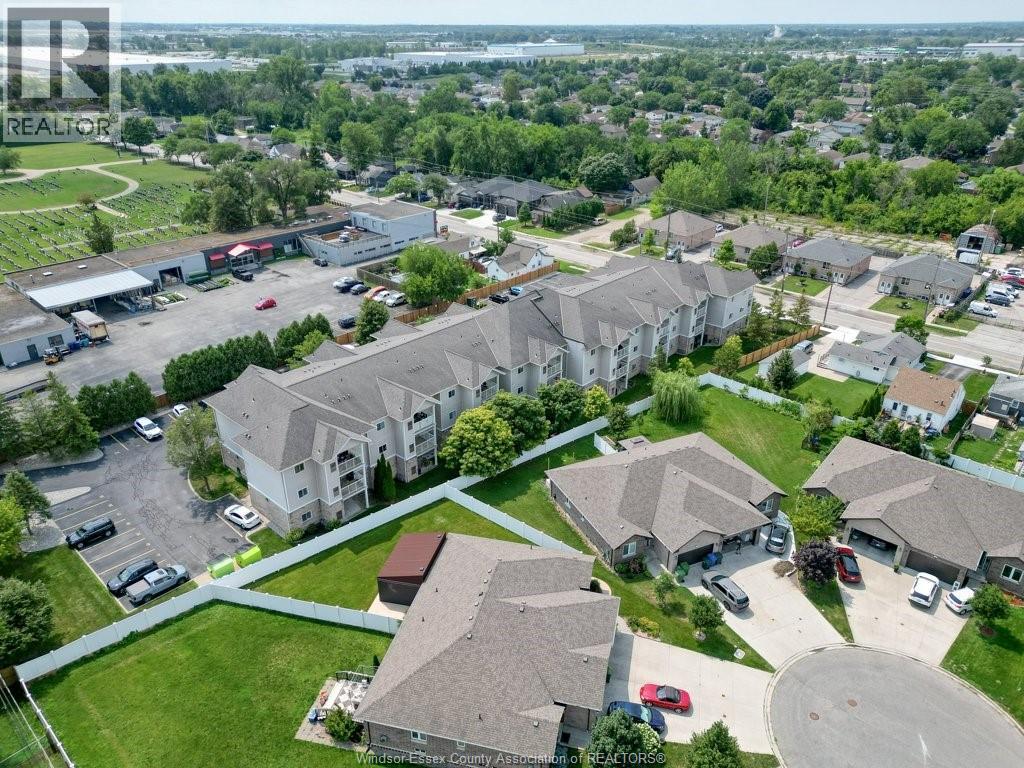 2592 Pillette Unit# 206, Windsor, Ontario  N8T 3R5 - Photo 33 - 26019469