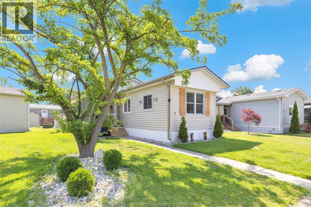3 Lilac, Mcgregor, Ontario  N0R 1J0 - Photo 2 - 26019471