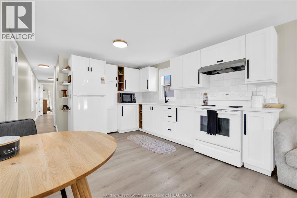 3 Lilac, Mcgregor, Ontario  N0R 1J0 - Photo 7 - 26019471