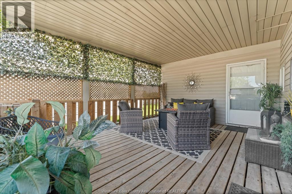 9 Parkside, Mcgregor, Ontario  N0R 1J0 - Photo 24 - 26019446