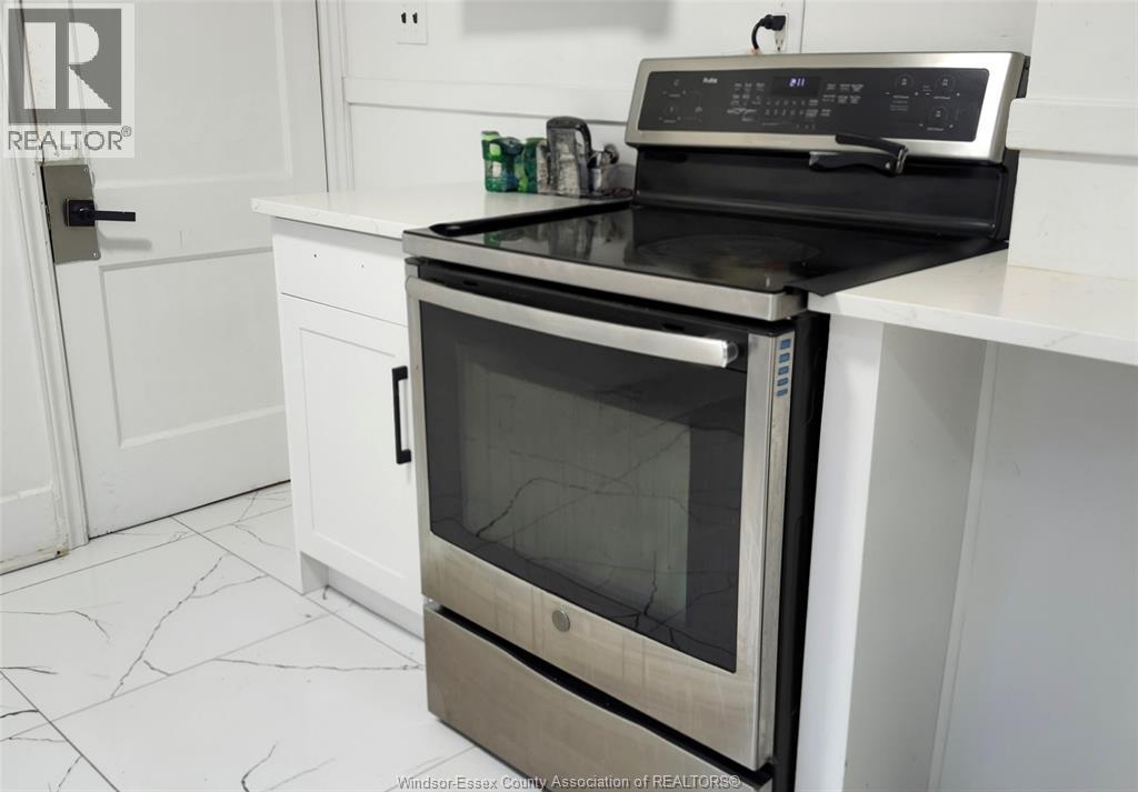 1159 Highland Unit# Upper, Windsor, Ontario  N9A 1R6 - Photo 6 - 26019479