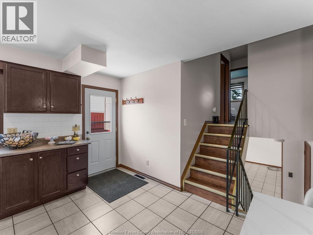19 Bruce, Leamington, Ontario  N8H 4C4 - Photo 12 - 26019509