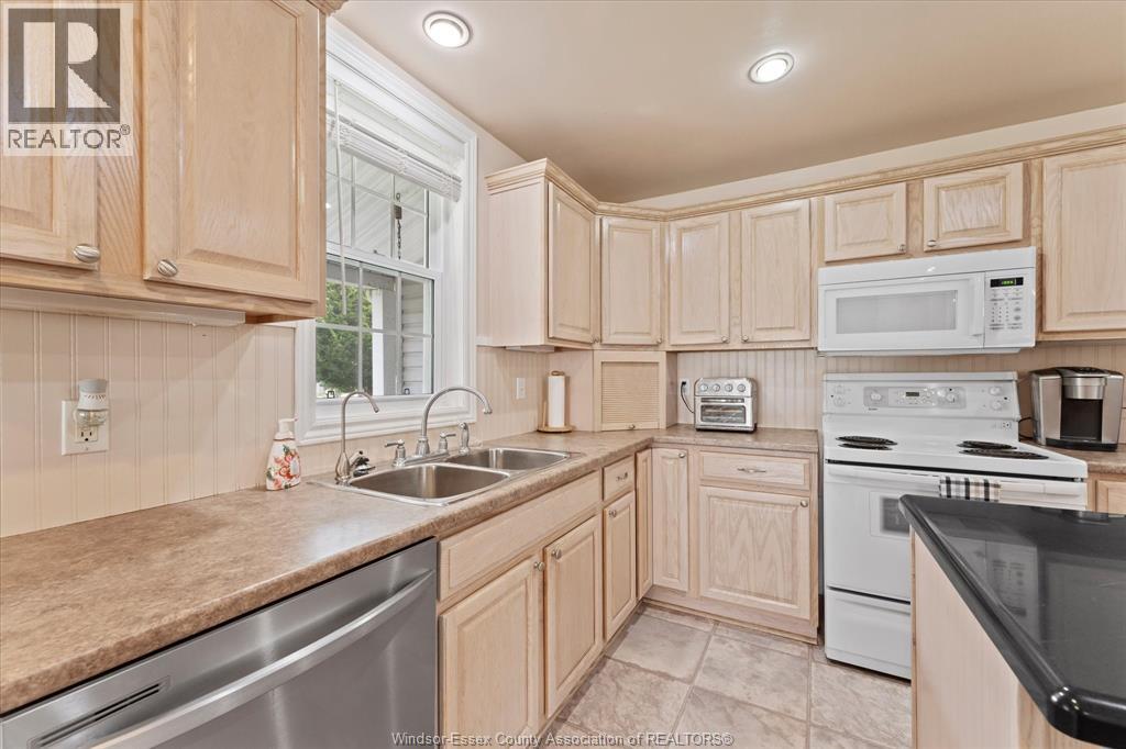 3214 Rankin Avenue, Windsor, Ontario  N9E 3C1 - Photo 15 - 26019521
