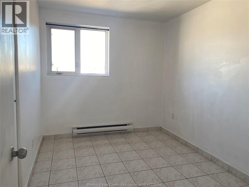 2476 Rivard Avenue, Windsor, Ontario  N8T 2H2 - Photo 4 - 26019505