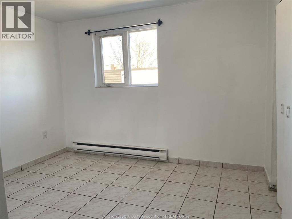 2476 Rivard Avenue, Windsor, Ontario  N8T 2H2 - Photo 5 - 26019505