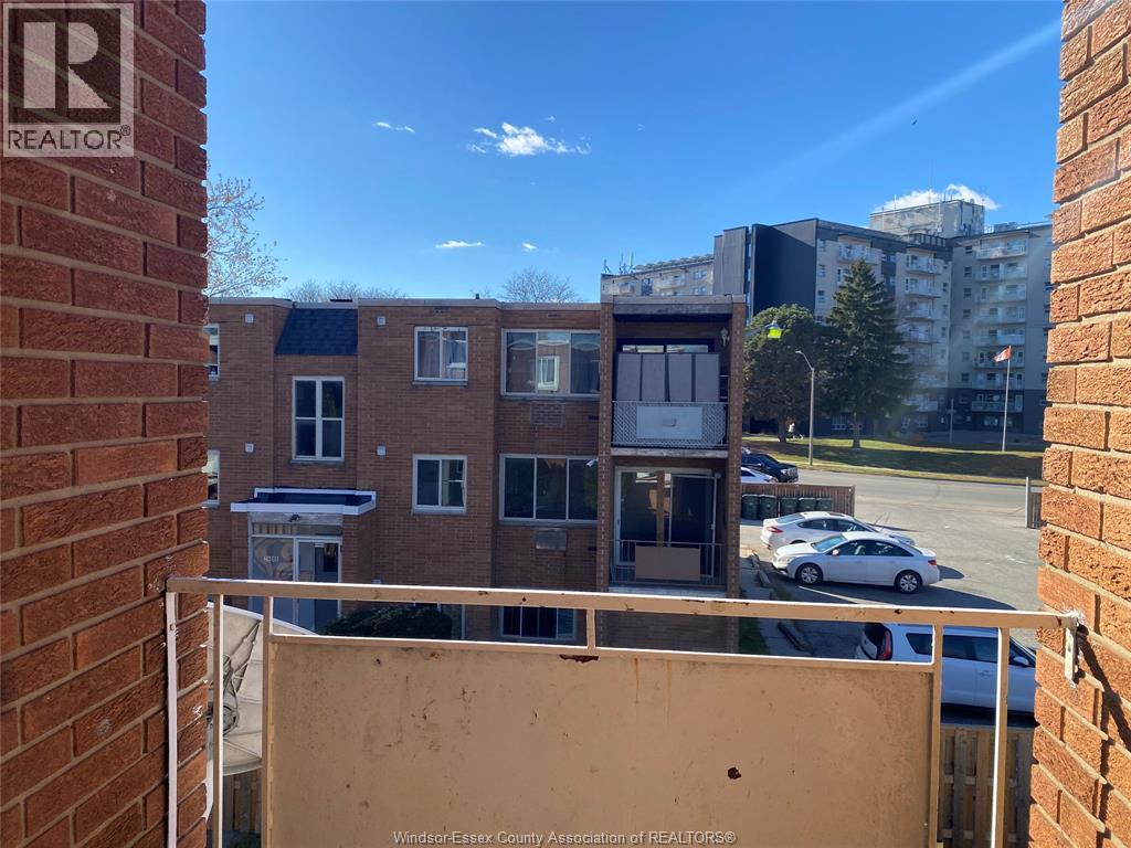 2476 Rivard Avenue, Windsor, Ontario  N8T 2H2 - Photo 6 - 26019505