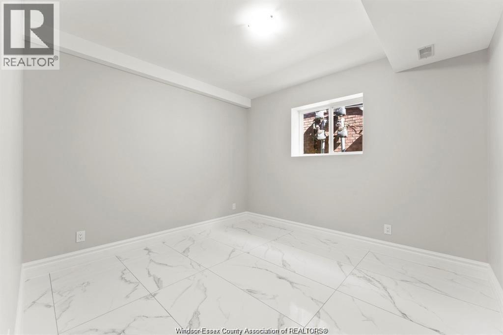 2280 Daytona Unit# C, Windsor, Ontario  N9B 3Y2 - Photo 7 - 26019534