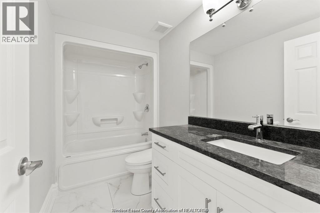 2280 Daytona Unit# C, Windsor, Ontario  N9B 3Y2 - Photo 9 - 26019534
