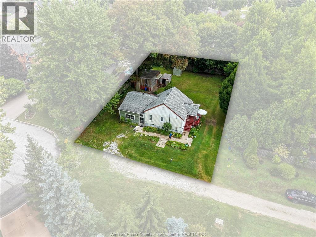 7035 Matchette Road, Lasalle, Ontario  N9J 2S1 - Photo 2 - 26019541
