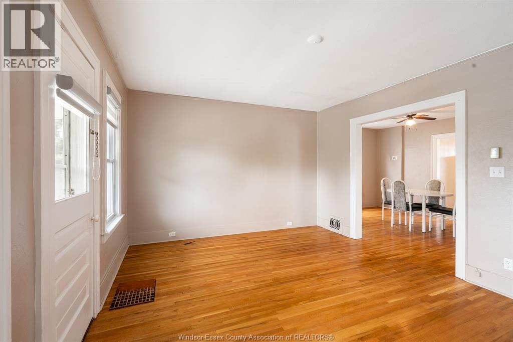 2279 Lillian Avenue, Windsor, Ontario  N8X 4B1 - Photo 7 - 26019437