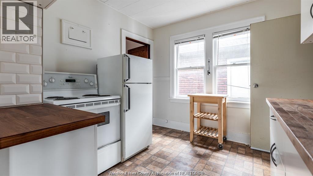 533 Moy Avenue Unit# Lower, Windsor, Ontario  N9A 2N3 - Photo 11 - 26019517
