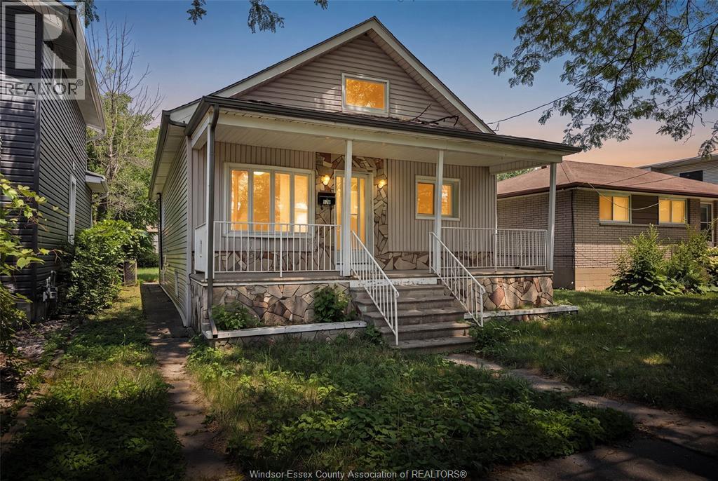 578 BROCK STREET, Windsor, Ontario