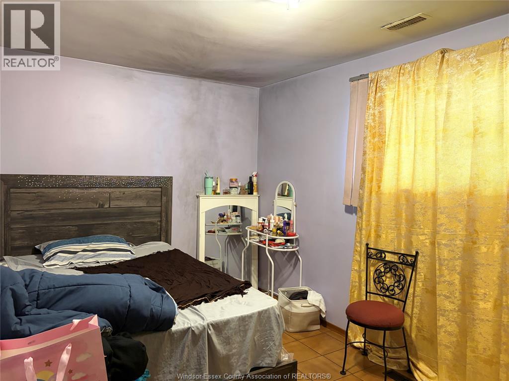 357-363 Wyandotte Street West, Windsor, Ontario  N9A 5X3 - Photo 6 - 26019523