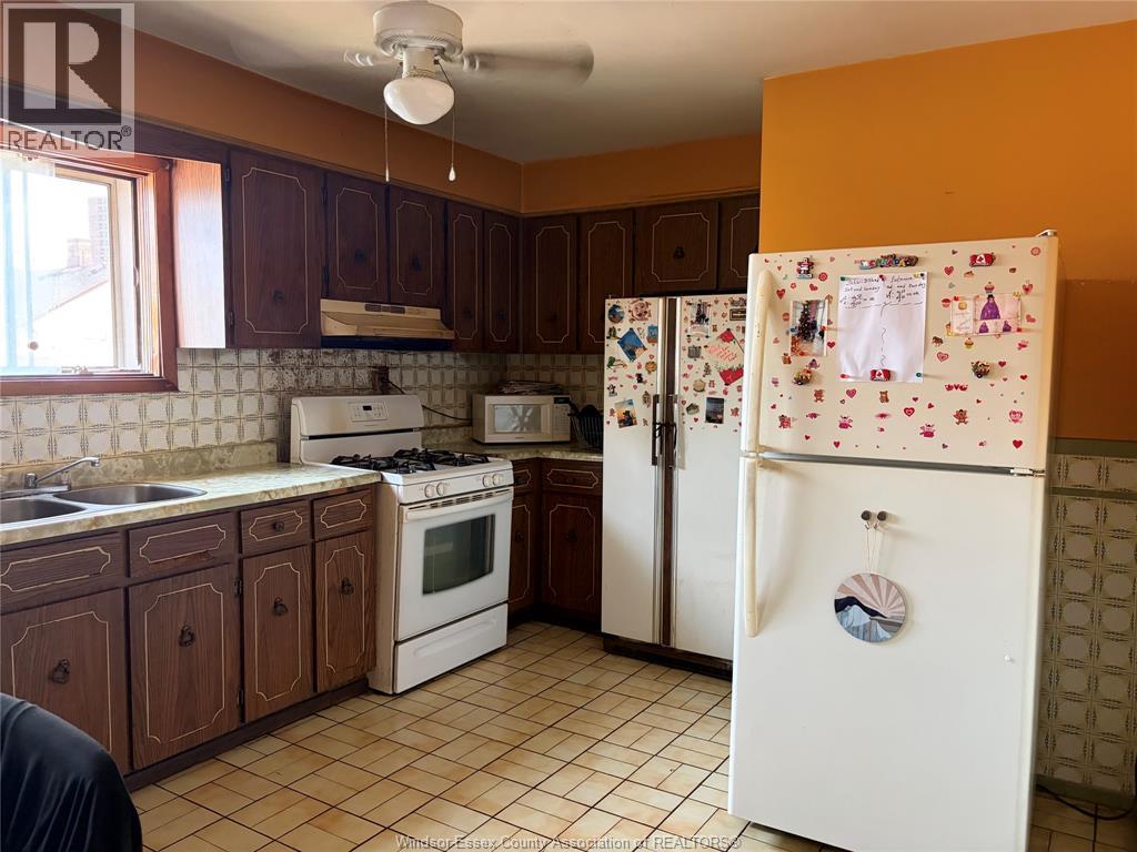 357-363 Wyandotte Street West, Windsor, Ontario  N9A 5X3 - Photo 9 - 26019523
