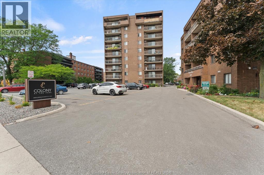 3936 Wyandotte STREET East Unit# 405, Windsor, Ontario