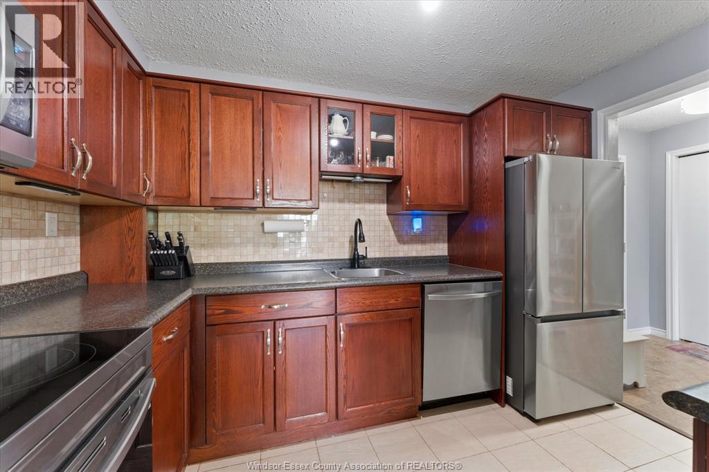 3936 Wyandotte Street East Unit# 405, Windsor, Ontario  N8Y 4V1 - Photo 11 - 26019421