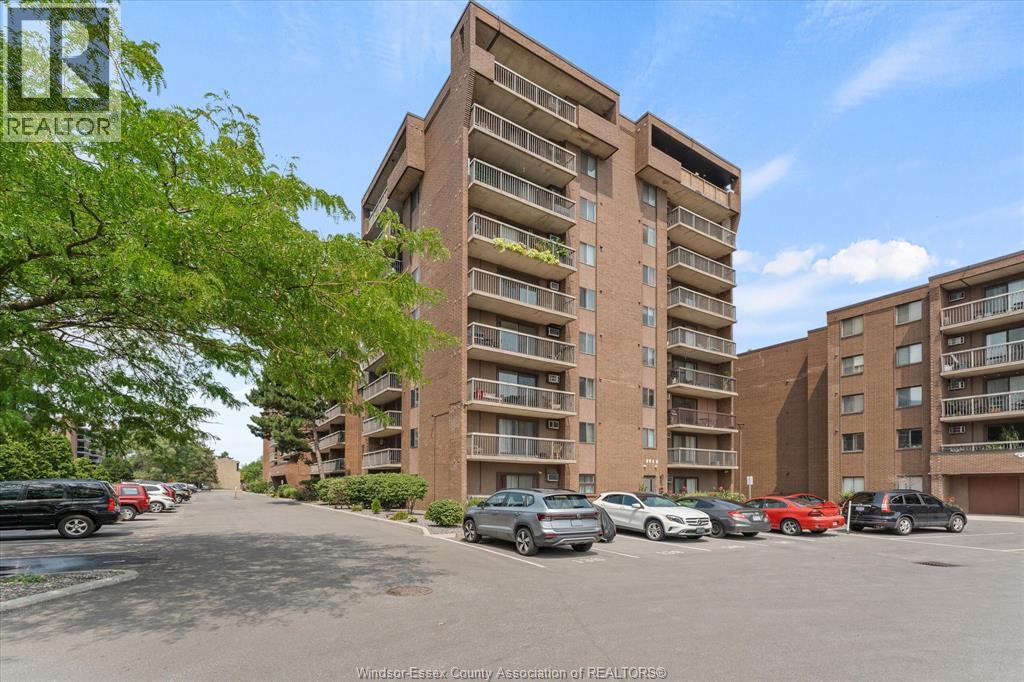 3936 Wyandotte Street East Unit# 405, Windsor, Ontario  N8Y 4V1 - Photo 20 - 26019421
