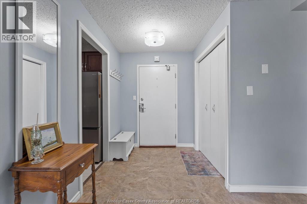3936 Wyandotte Street East Unit# 405, Windsor, Ontario  N8Y 4V1 - Photo 3 - 26019421