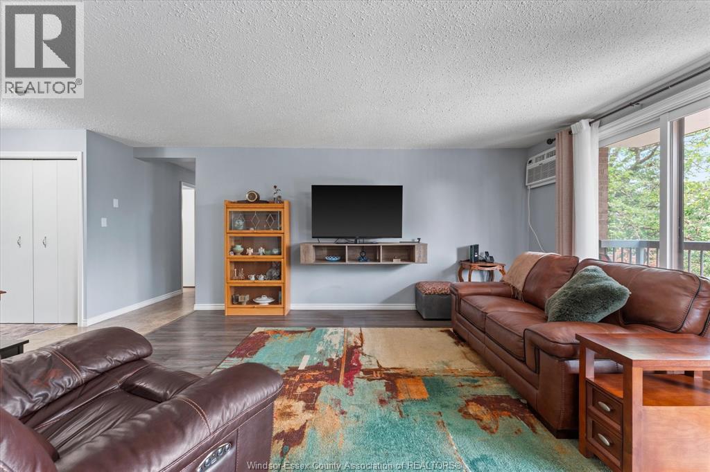 3936 Wyandotte Street East Unit# 405, Windsor, Ontario  N8Y 4V1 - Photo 7 - 26019421