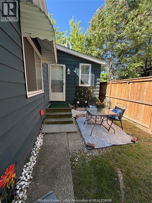 639 Watkins, Windsor, Ontario  N9C 2Y5 - Photo 3 - 26019591