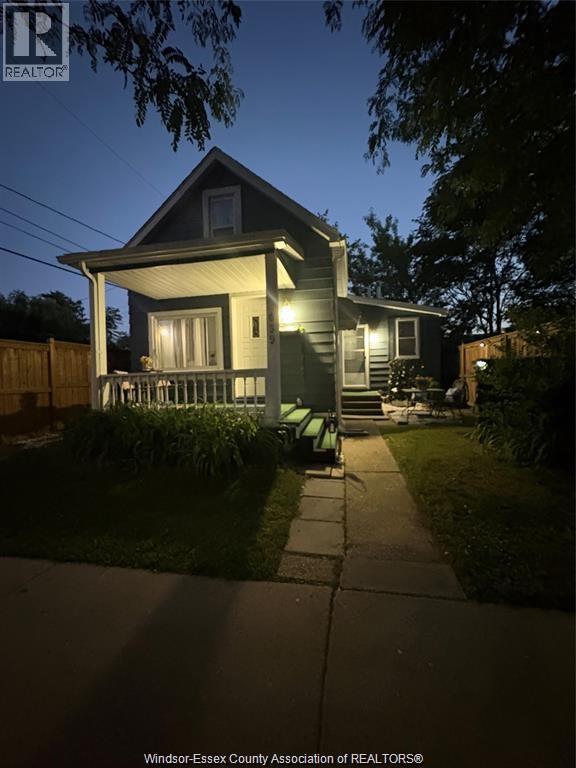 639 Watkins, Windsor, Ontario  N9C 2Y5 - Photo 17 - 26019590